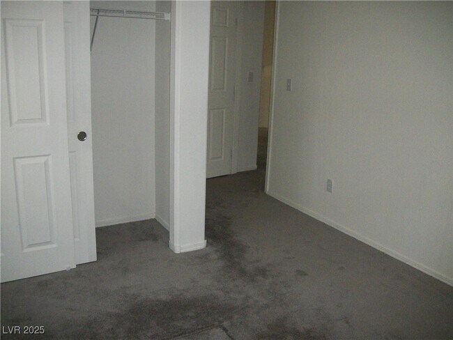 Building Photo - 9161 Spoonbill Ridge Pl