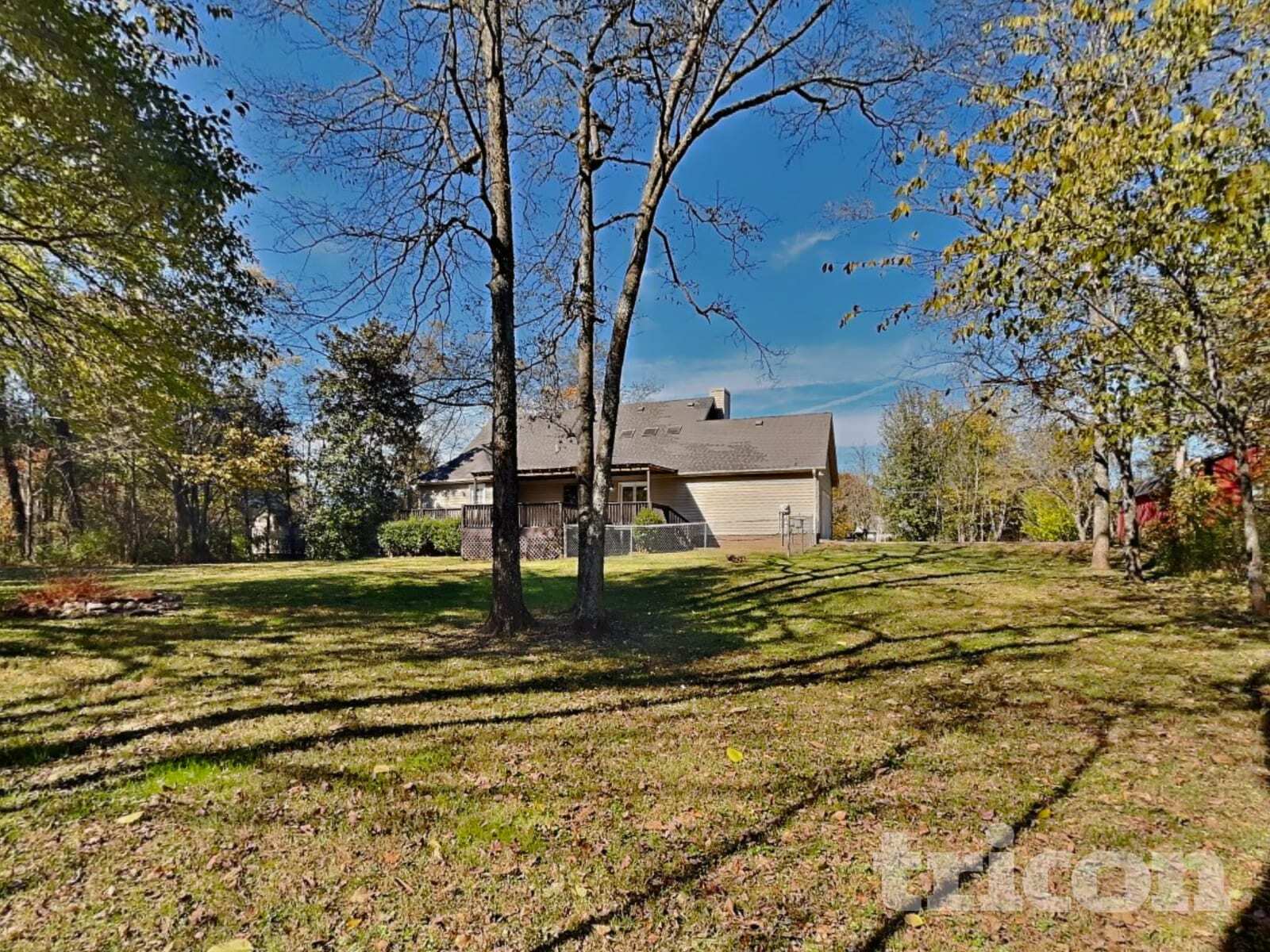 Building Photo - 1918 Cross Creek Dr