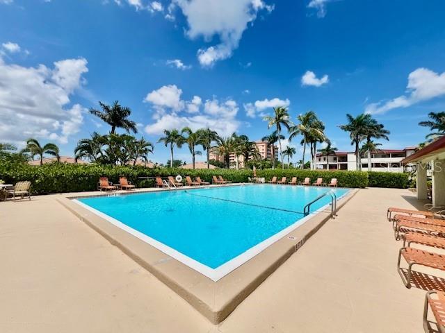 Building Photo - 3280 S Shore Dr