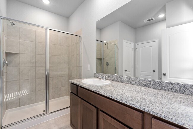 Building Photo - 25719 Northpark Palm Dr
