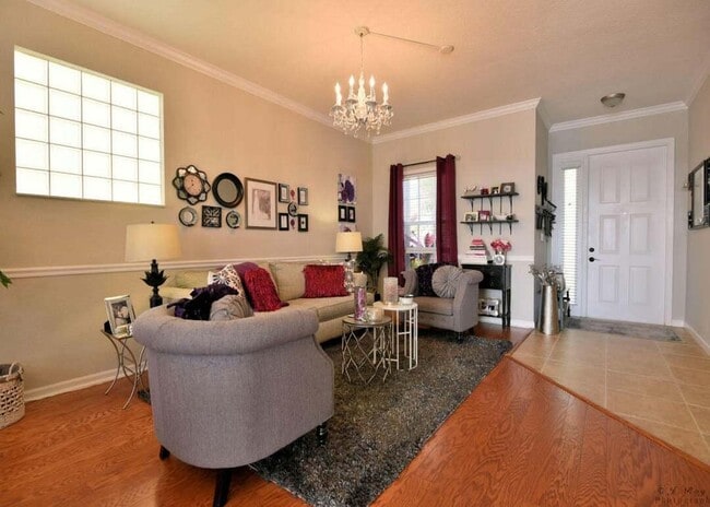 Building Photo - 158 Berenger Walk