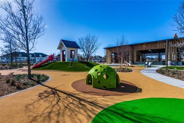 Building Photo - "Lovely 3-Bedroom, 2.5-Bath Home with Gourmet Kitchen and Inviting Indoor-Outdoor Living!"