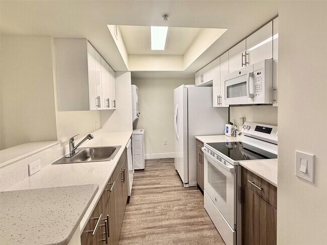 Building Photo - 18335 NW 68th Ave