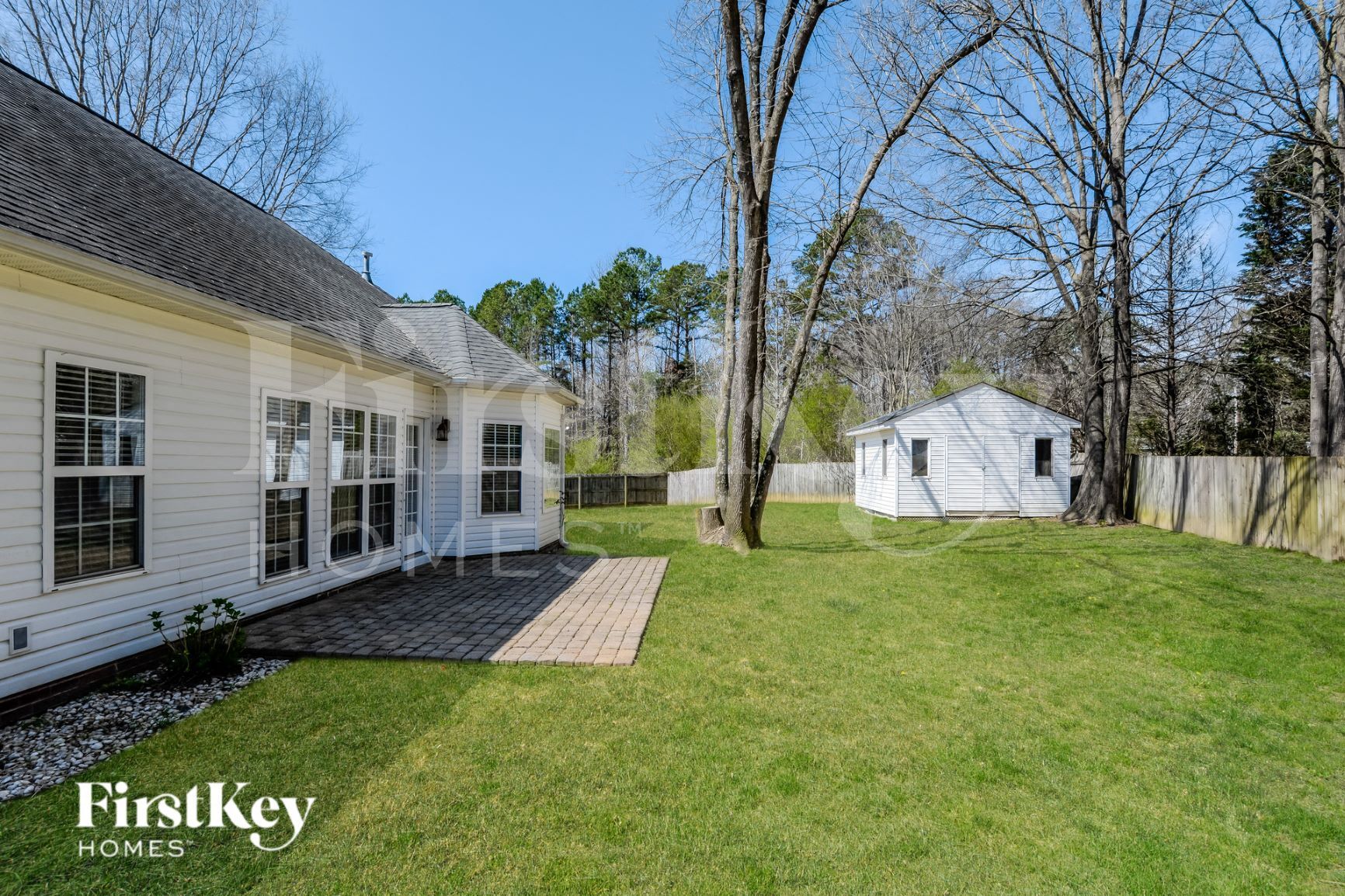 Building Photo - 1001 Josey Ln