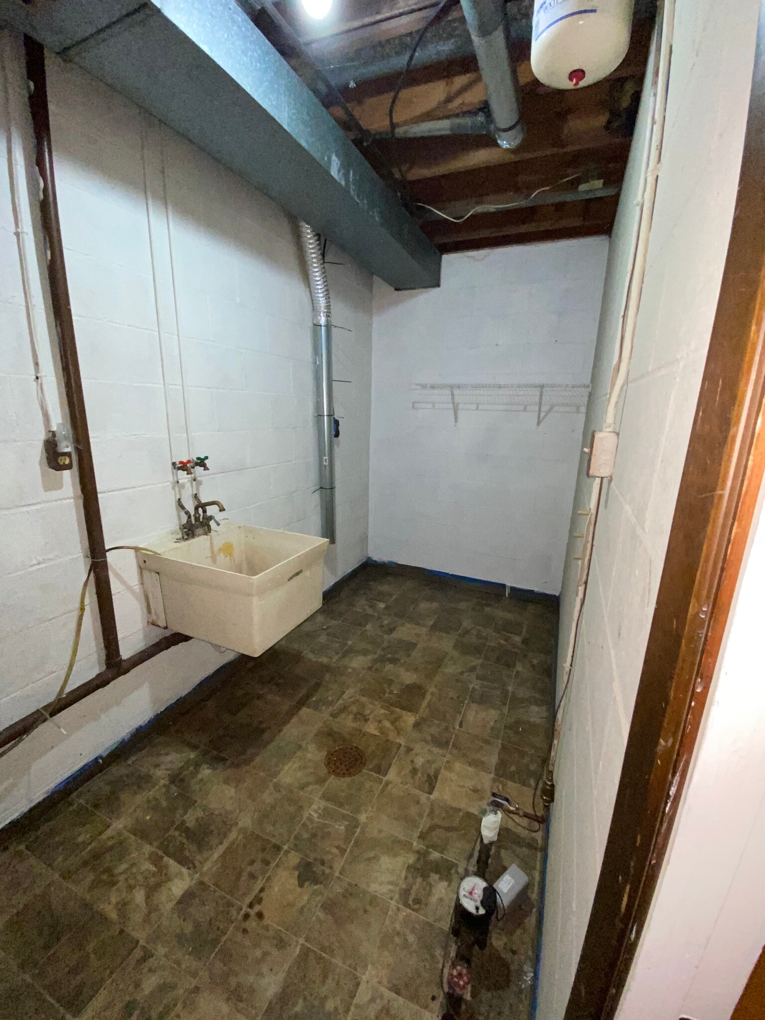 Building Photo - 134 Parker St