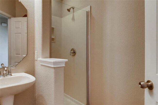 Building Photo - 14815 Avery Ranch Blvd