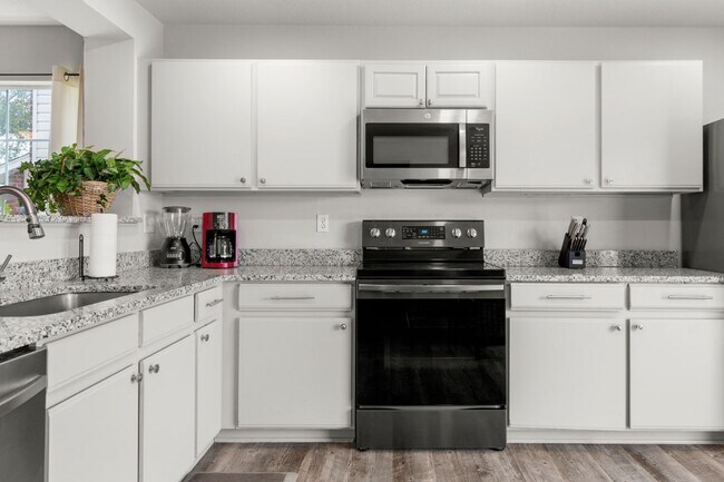 Building Photo - 907 Grants Canyon