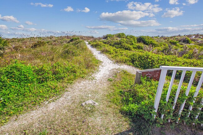 Building Photo - 1 Ocean Trace Rd