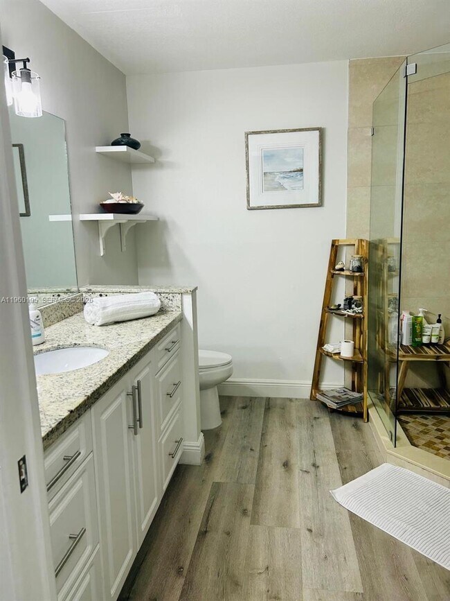 Building Photo - 7039 SW 115th Pl