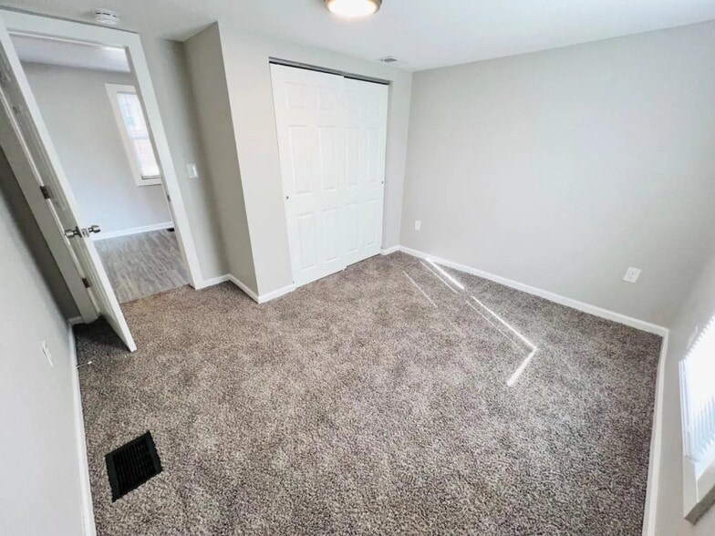 Building Photo - 4204 Kugler Mill Rd