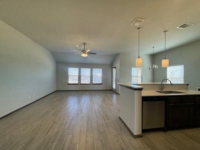 Building Photo - 223 Park Pl