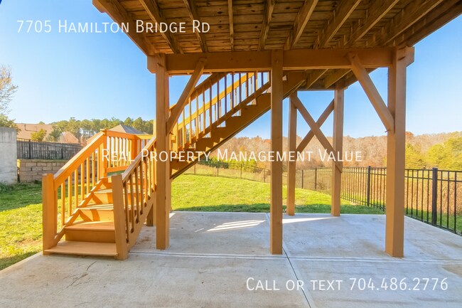 Building Photo - 7705 Hamilton Bridge Rd