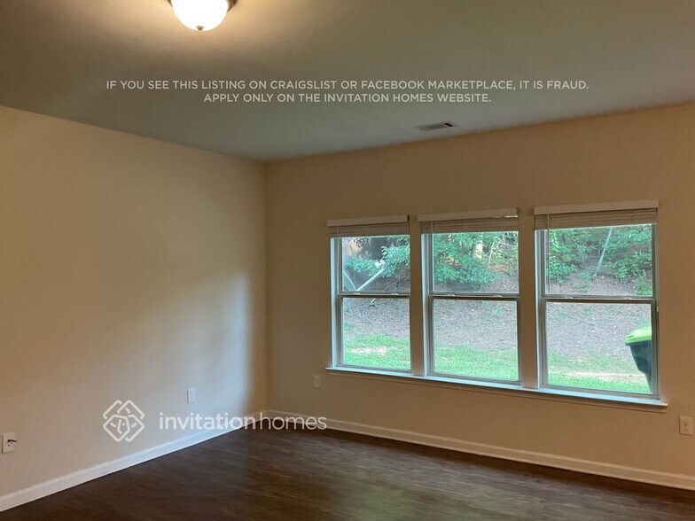 Building Photo - 1023 Rock Hill Pkwy