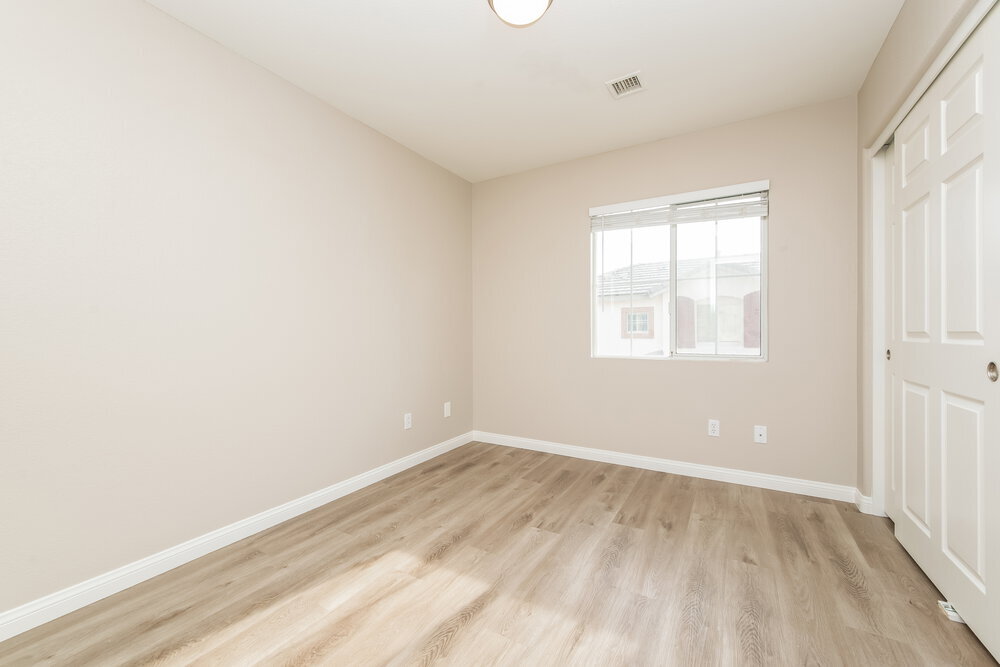 Building Photo - 1230 Maple Pines Ave
