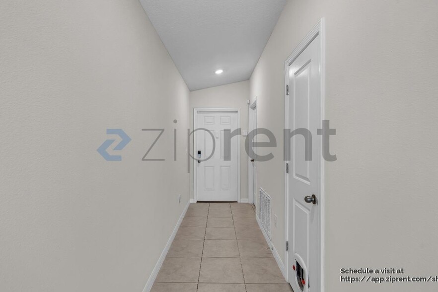 Building Photo - 13343 Willow Bluestar Lp