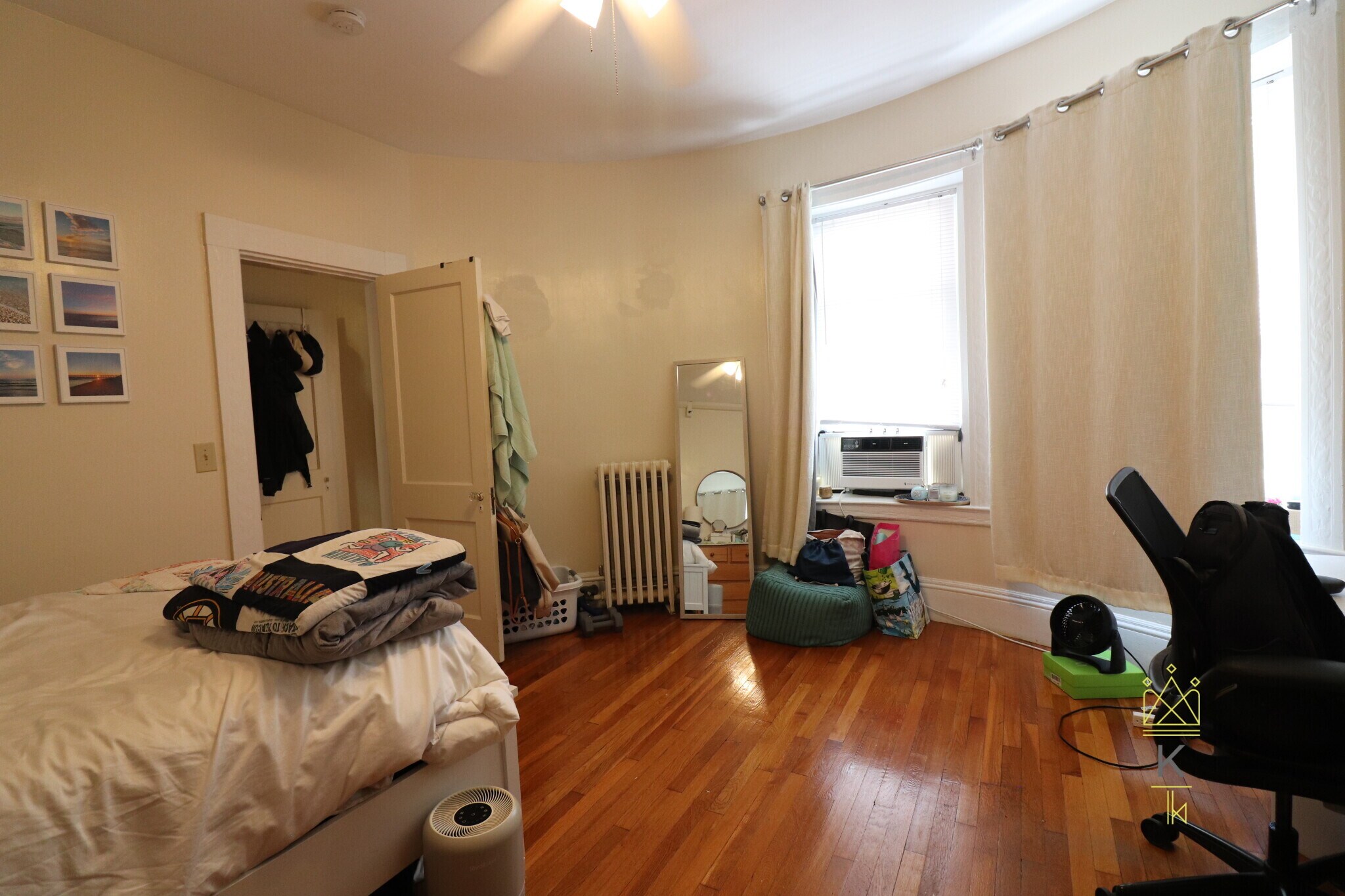 Building Photo - 1477 Beacon St
