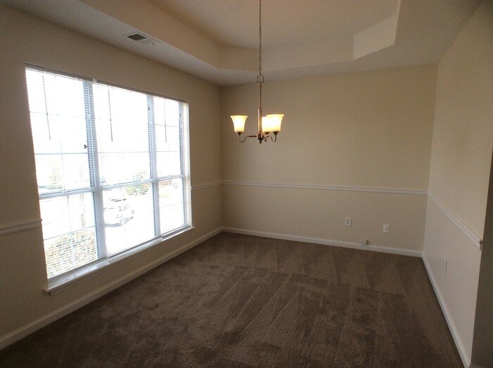 Building Photo - 4033 Rhinehart Ct