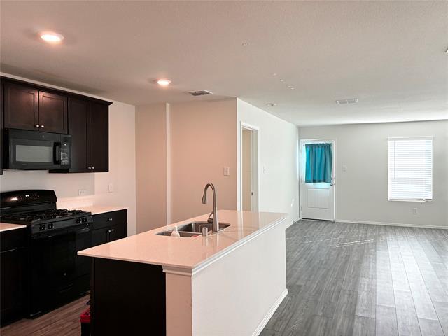 Building Photo - 409 Buckeye Ave