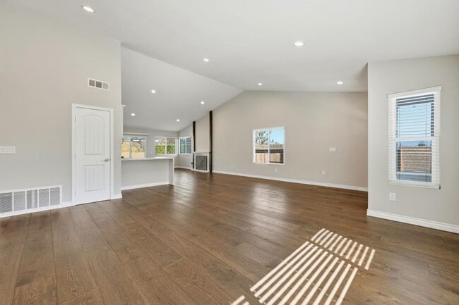 Building Photo - 17212 Matinal Rd