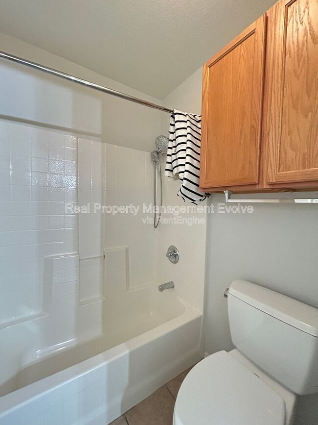 Building Photo - 16036 N 11th Ave