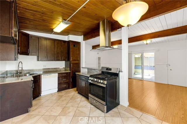 Building Photo - 2104 N Verdugo Rd