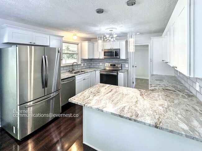 Building Photo - 403 Nokes Ct