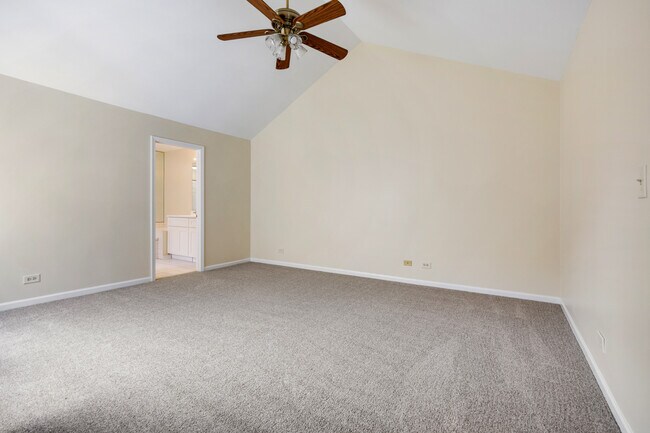 Building Photo - 2234 Seaver Ln