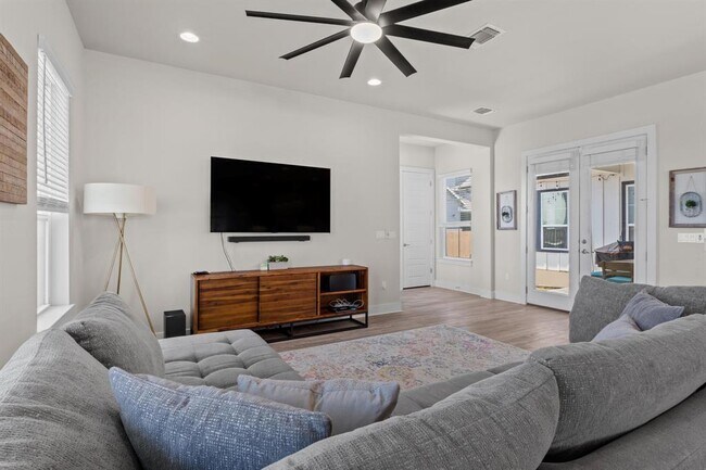 Building Photo - 8908 Apogee Blvd
