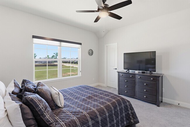 Building Photo - 10126 Water Harbor Dr