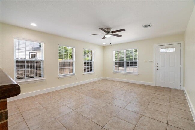 Building Photo - 500 Tillery St