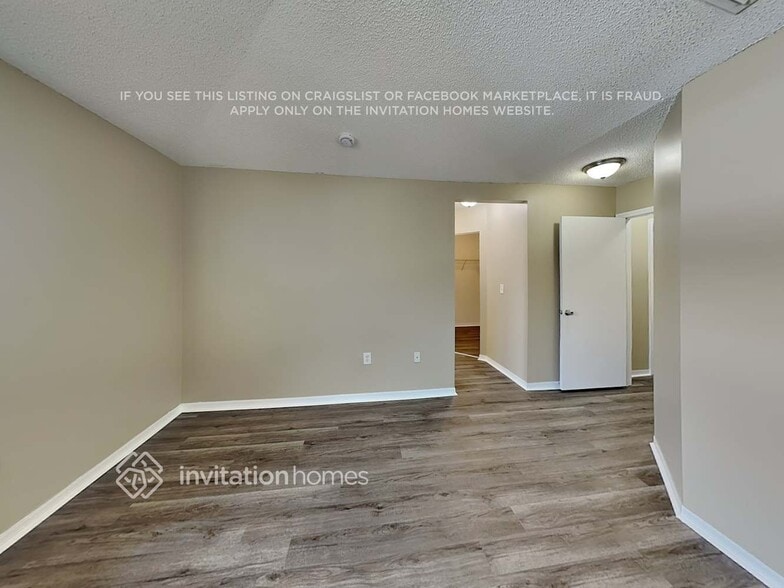 Building Photo - 8721 SW 159th Pl