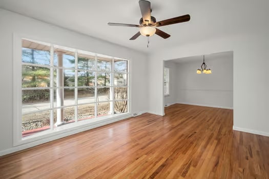 Building Photo - 13900 Evan Aire Dr