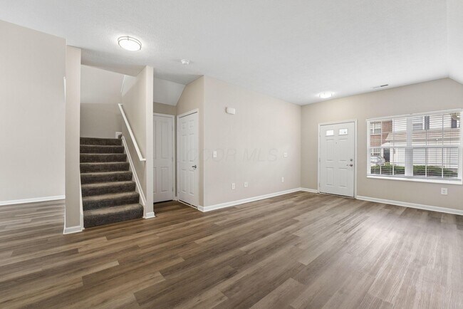 Building Photo - 2033 River Rock Way
