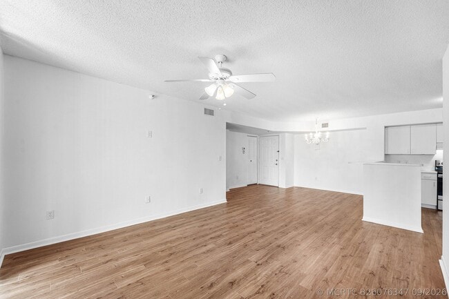 Building Photo - 167 Yacht Club Way