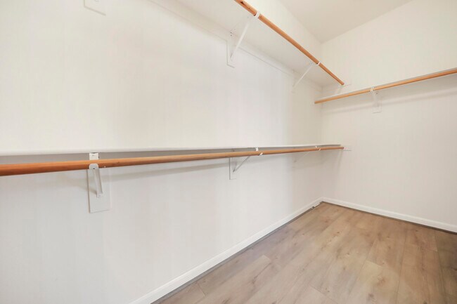 Building Photo - 82630 Redford Way