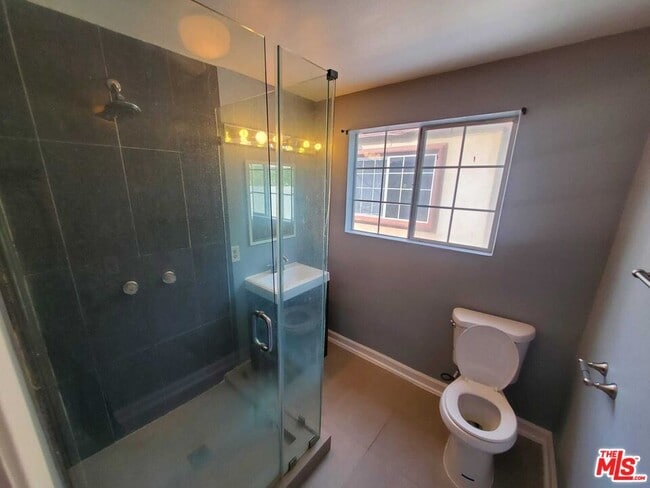 Building Photo - 19150 Topham St