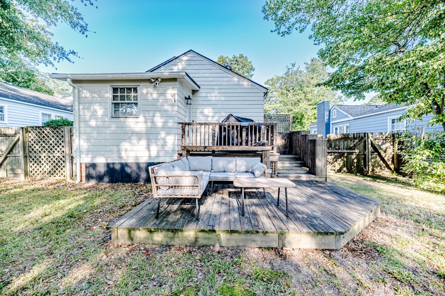 Building Photo - 510 Cape Fear Ave