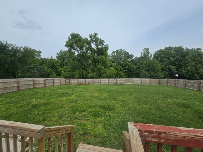 Building Photo - 1377 Mutual Dr