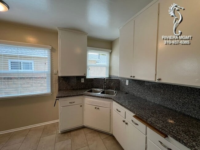 Building Photo - 3BR 1.5BA House in the Hollywood Riviera