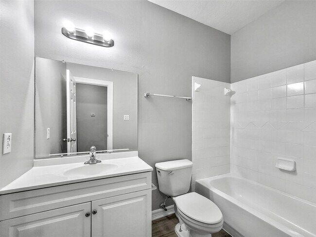 Building Photo - 12506 Panther Pl Dr