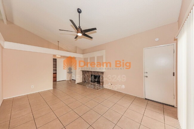 Building Photo - 8276 Yearling Way