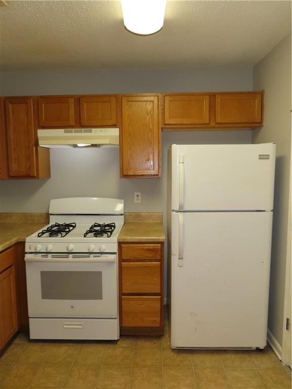 Building Photo - 5581 Windwood Rd