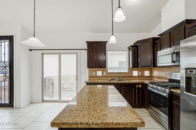 Building Photo - 14232 Charles Pollock Ave