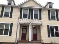 Building Photo - Duluth, MN - 4 Bedroom - 1 Bathroom - Close to UMD & CSS