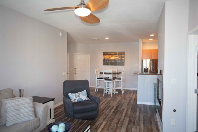 Building Photo - 6900 E Princess Dr