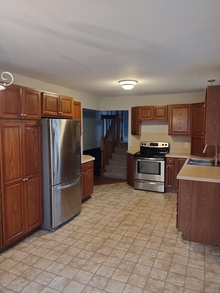 Building Photo - 2664 Miller St