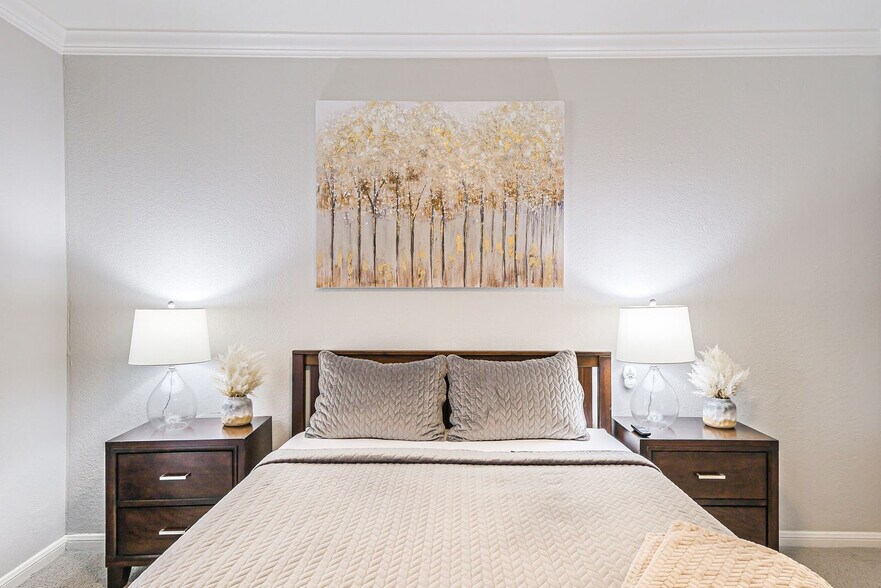 Building Photo - 2507 Montrose Blvd