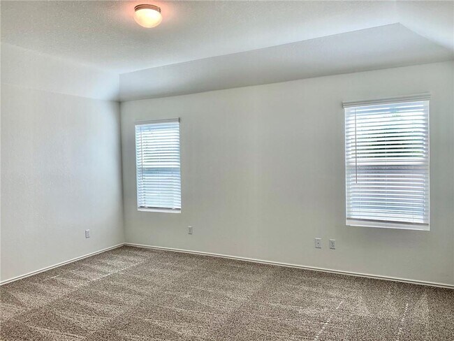 Building Photo - 3405 Mikayla Ct