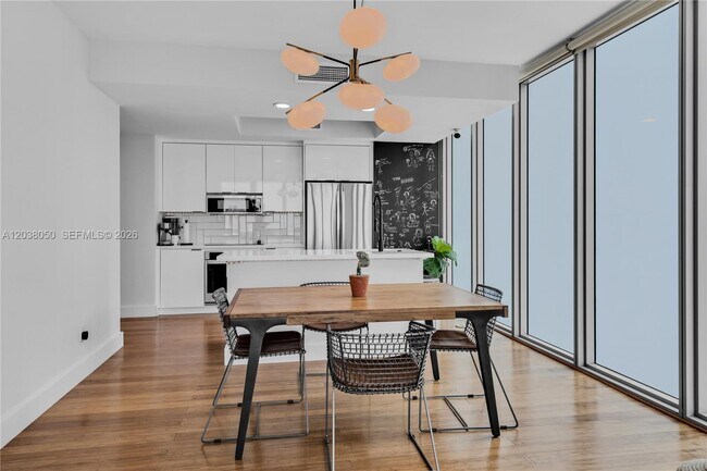 Building Photo - 888 Biscayne Blvd