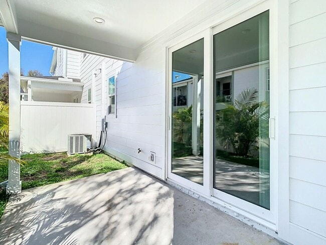 Building Photo - Malena Park - Brand New Townhouse Availabl...